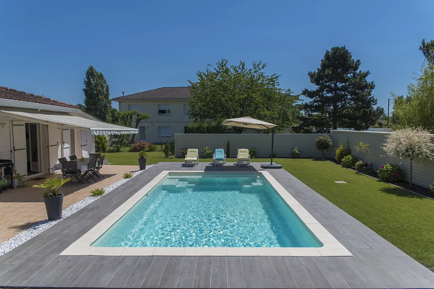 Belle piscine piscinier Muret