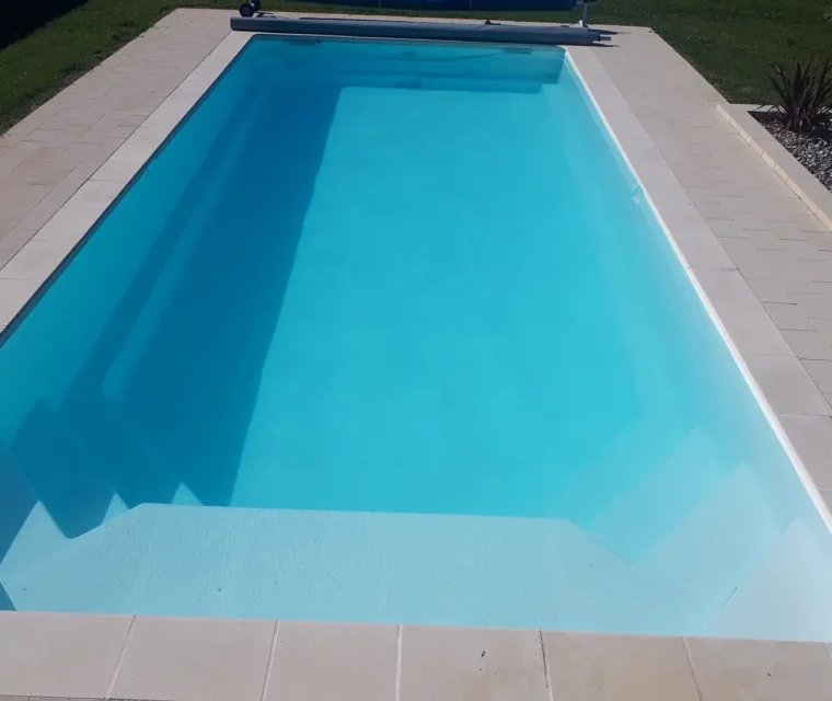 piscine monobloc coque tahiti 9 coffre pisciniste seysses muret toulouse